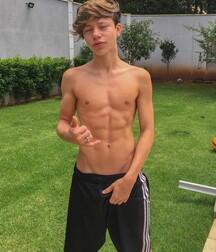 Hot Guys 11 60c5074d01faf.jpg