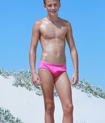 Hot Guys 12 60c646ac4fad0.jpg
