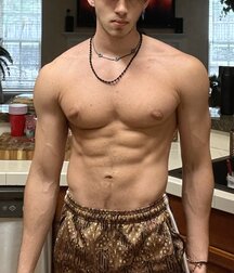 Hot Guy: Chase 60e7847007eec.jpg