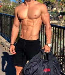 Hot Guys 17 60f9bd2875b93.jpg