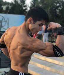 Muscle Boy: Tony 61338d8214823.jpg