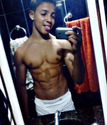 Hot Guys 18 6136598992cdb.jpg