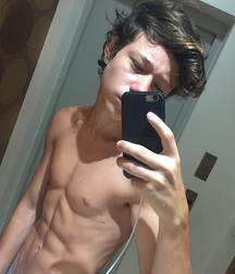 Hot Guys 18 61365998184c3.jpg