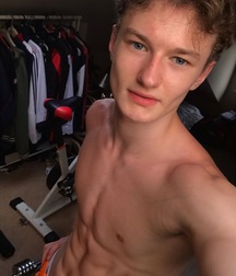 Hot Guys 18 613659a8e629e.jpg