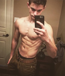 Hot Guys 18 613659af198bd.jpg