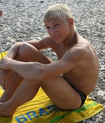 Hot Guys 20 614209302943c.jpg