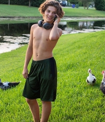 Hot Guys 20 614209497b84b.jpg