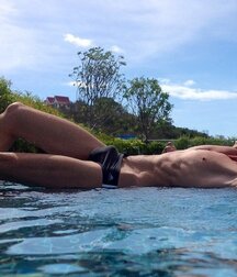 Hot Guys 21 6148e2fec834d.jpg