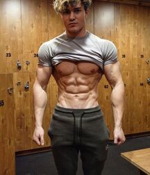 Hot Guys 22 614dfb5794bc5.jpg
