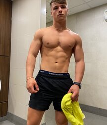 Hot Guys 22 614dfb89b4a0f.jpg