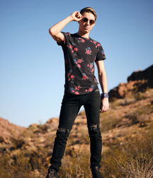 Hot Guys 24 6175bd35844f5.jpg