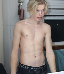 Hot Guys 24 6175bd65d3d2a.jpg