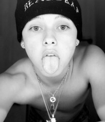 Hot Guys 27 618ab7fc098f6.jpeg