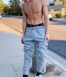 Hot Guys 28 61912f2621e3d.jpg