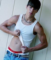 Hot Guys 35 61ad06925307c.jpg