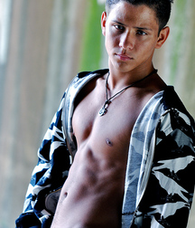 Hot Guys 35 61ad06db1cd88.jpg