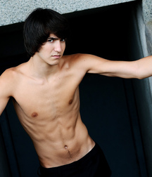 Hot Guys 35 61ad079b8122d.jpg