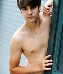 Hot Guys 35 61ad07daa2d4e.jpg