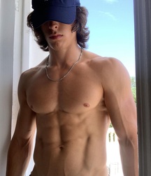 Hot Guys 38 61b05eec29e84.jpg