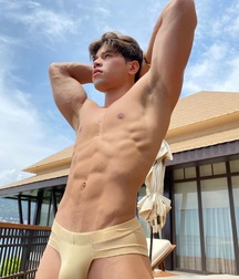 Hot Guys 38 61b05f0c20d19.jpg