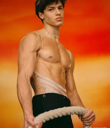 Hot Guys 38 61b05f37ae4e8.jpg