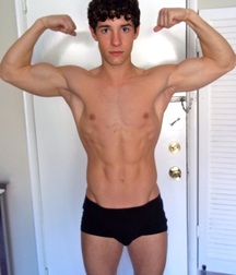 Hot Guys 38 61b05f63e3fa7.jpg