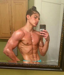 Hot Guys 38 61b05f68771e4.jpg