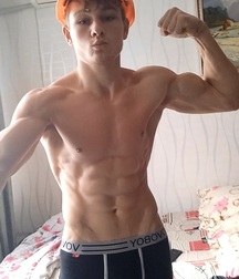 Hot Guys 38 61b05fa894487.jpg