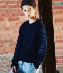 Hot Guys 40 61b39c01f3d74.jpg
