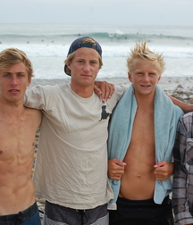 Hot Guys 40 61b39c238a77a.jpg