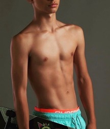 Hot Guys 42 61b98c162ad32.jpg