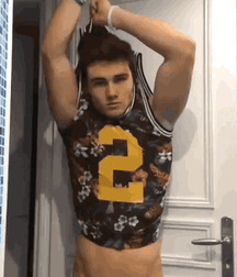 Hot GIFs 2 61c03bd35d0fb.gif