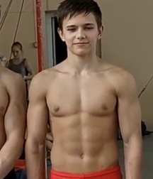 Hot Guys 46 61c08db57c9cb.jpg