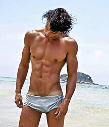 Hot Guys 46 61c08e0235a4a.jpg