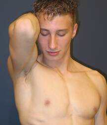 Hot Guys 47 61c424feac51b.jpg