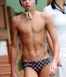 Hot Guys 49 61d467b32107a.jpg