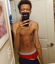 Hot Guys 51 61ffed8067def.jpg