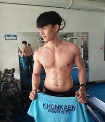 Hot Guys 51 61ffed8ce6ca6.jpg