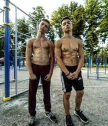 Hot Guys 54 62026b028754b.jpg