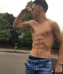 Hot Guys 54 62026b0532d02.jpg