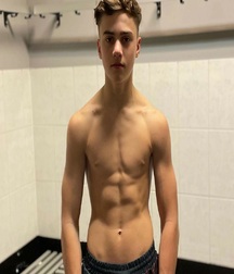 Hot Guys 61 62d0bd13dfe2d.jpg