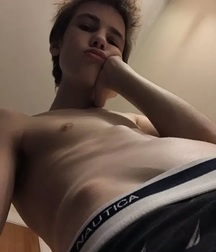 Hot Guys 61 62d0bd1846f5e.jpg