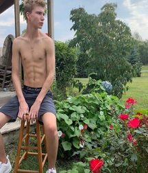 Hot Guys 62 62d6e7d699ab8.jpg