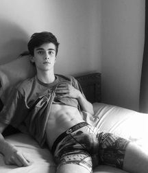 Hot Guys 62 62d6e7e39129c.jpg