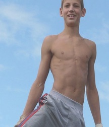 Hot Guys 62 62d6e8128560e.jpg