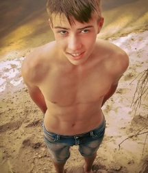 Hot Guys 62 62d6e87a62f54.jpg