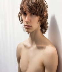 Hot Guys 62 62d6e8834d37e.jpg