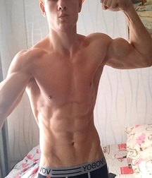 Hot Guys 64 62ed9122c385a.jpg