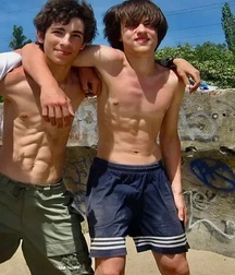 Hot Guys 64 62ed914187454.jpg