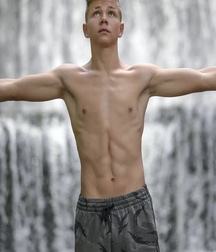 Hot Guys 64 62ed918d257d1.jpg